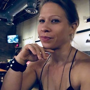 Meet your Posher, Christina